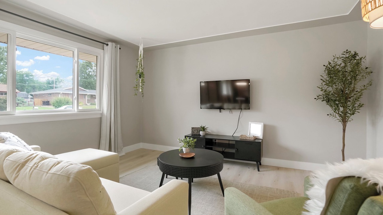 Photo of Livingroom in Northwest Arvada