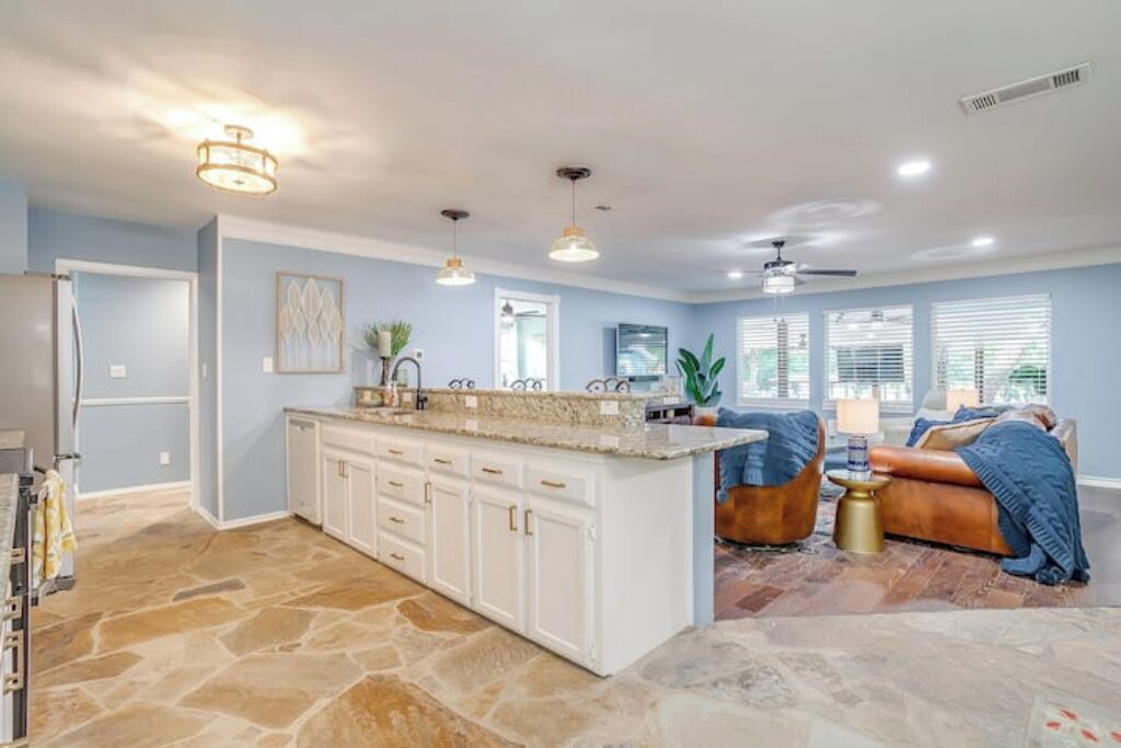 Photo of Livingroom in Gordon