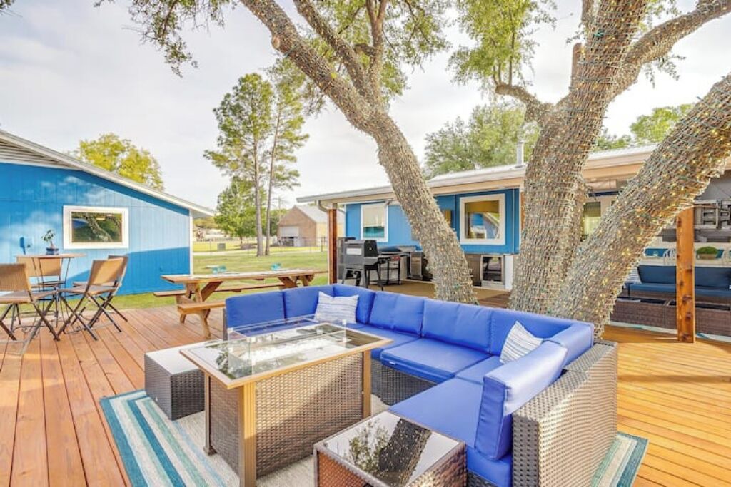 Photo of Outdoor in Gordon