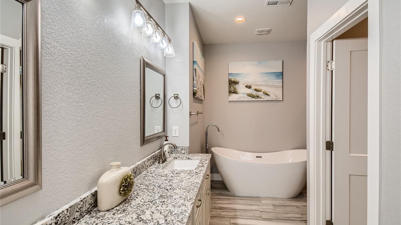 Photo of Bathroom in Lakewood