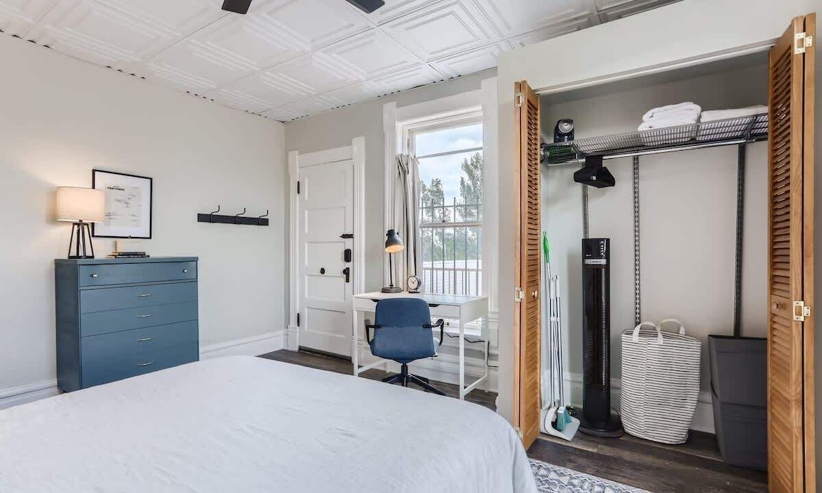 Photo of Bedroom in City Park