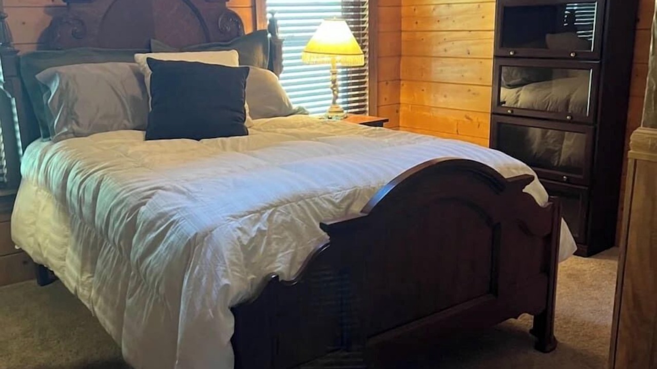 Photo of Bedroom in Granbury