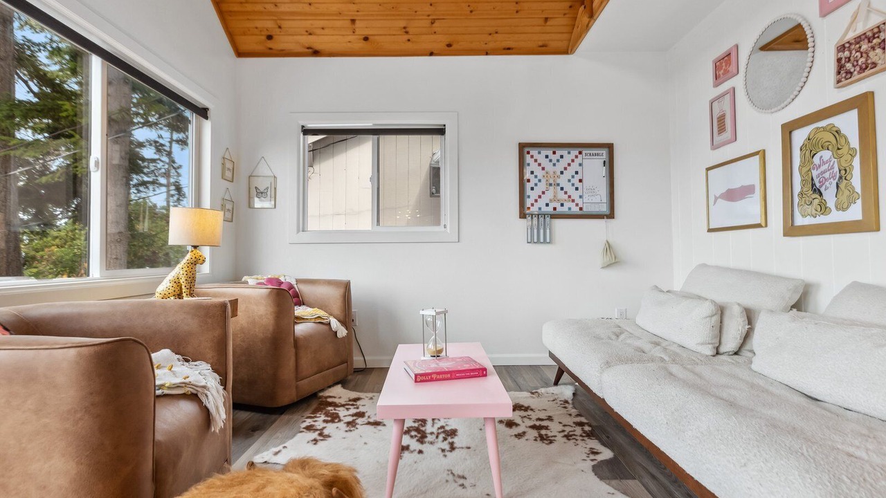 Photo of Livingroom in Camano Island