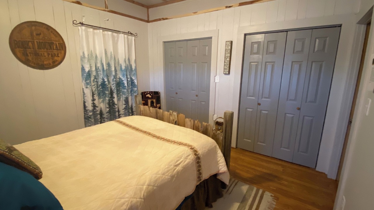 Photo of Bedroom in Coleman