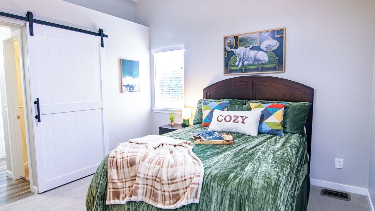 Photo of Bedroom in Highlands Ranch