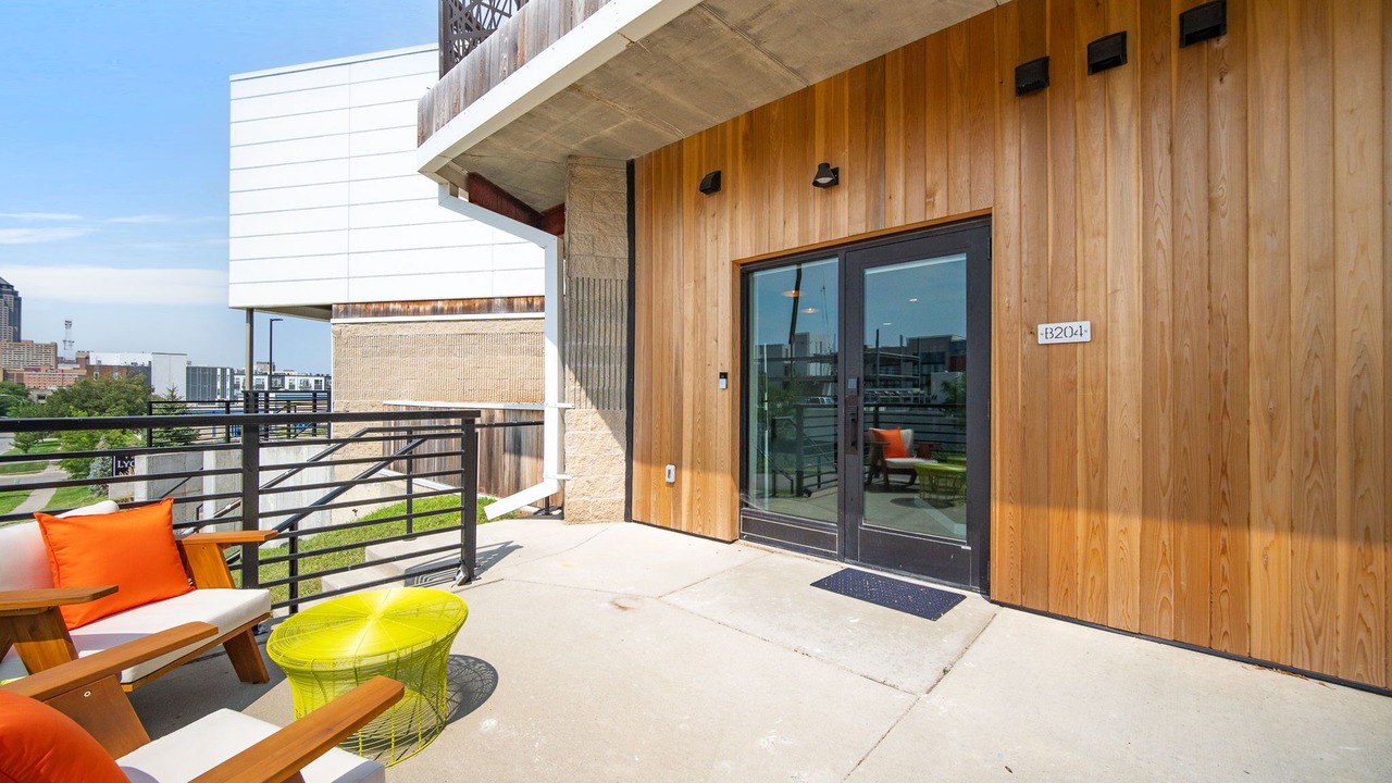 Photo of Patio Balcony in Downtown Des Moines