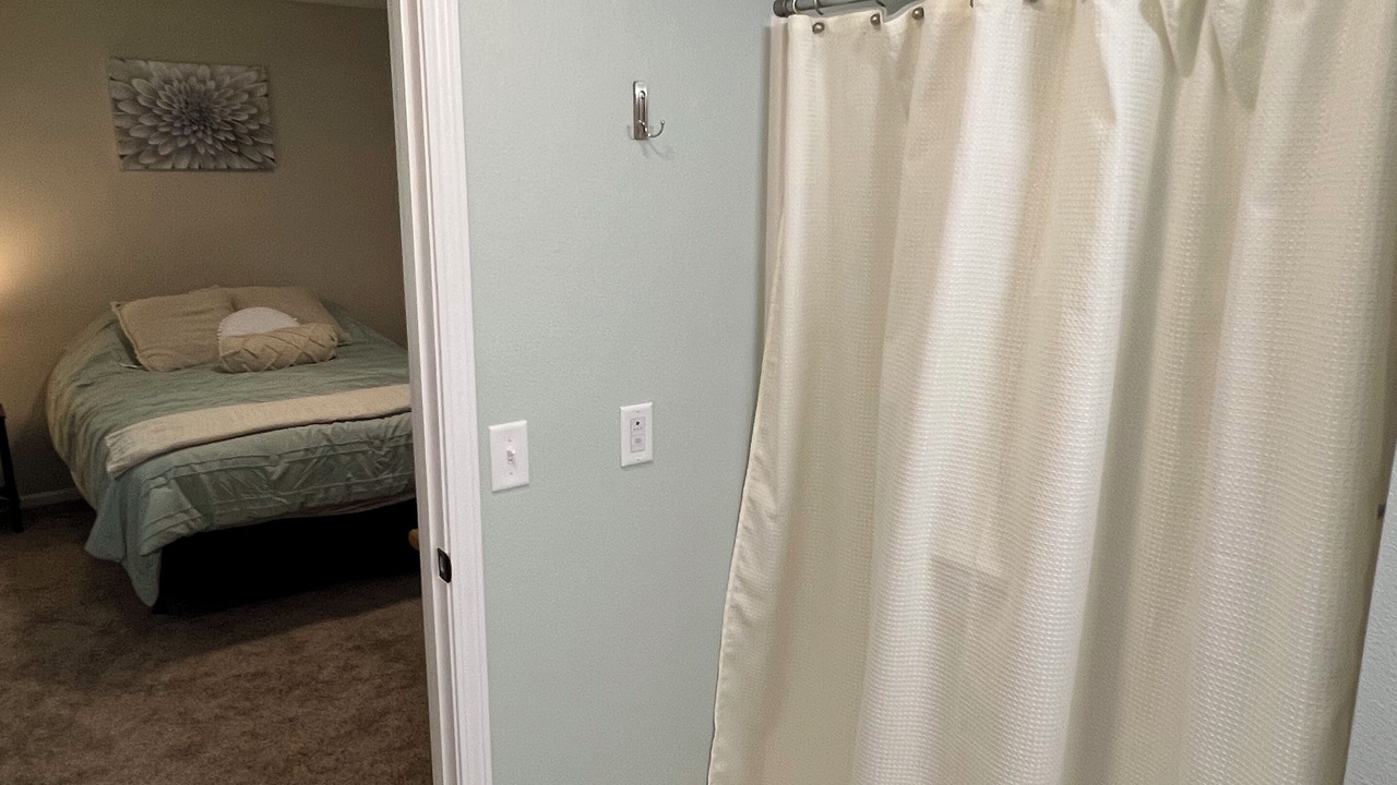 Photo of Bedroom in Corydon