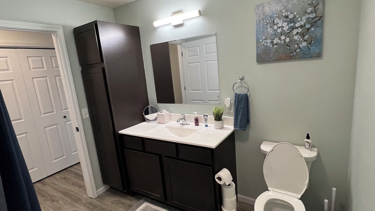 Photo of Bathroom in Corydon