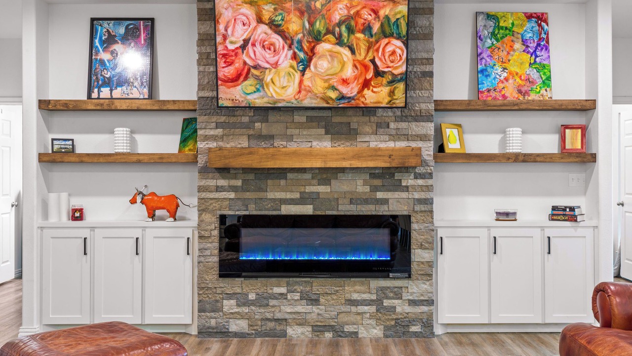 Photo of Livingroom in Lake Brownwood