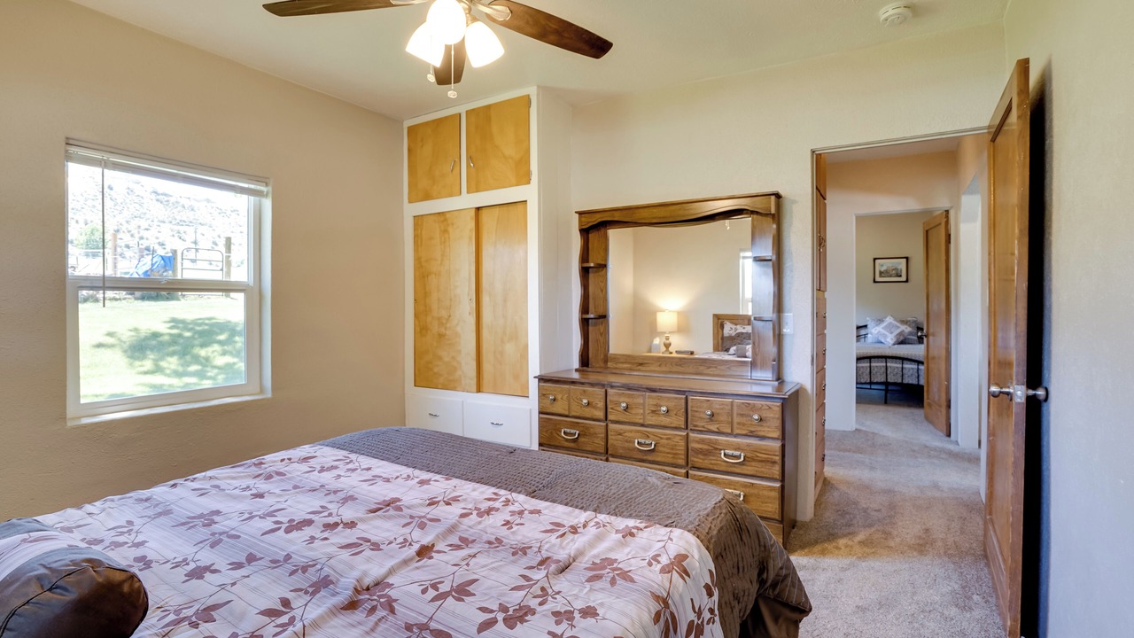 Photo of Bedroom in Gem County
