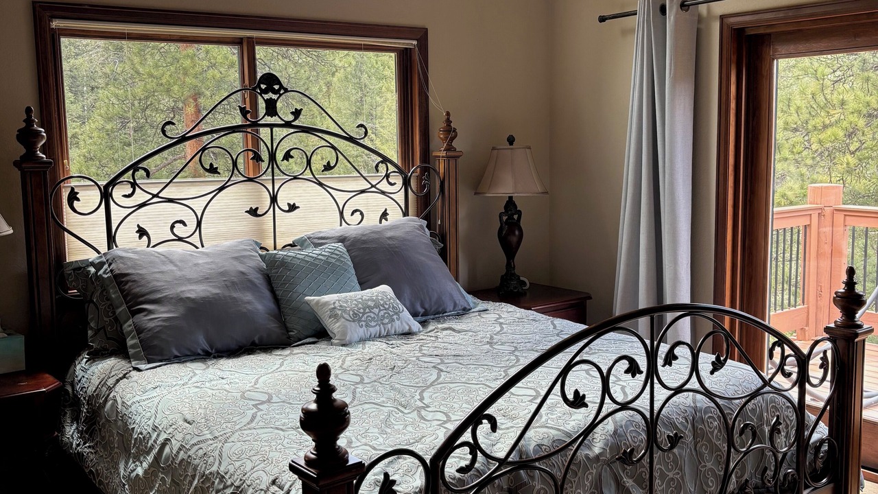 Photo of Patio Balcony in Evergreen
