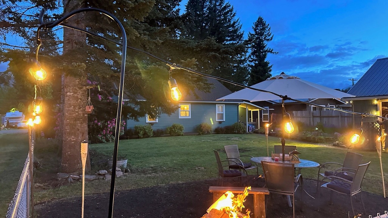 Photo of Others in Packwood