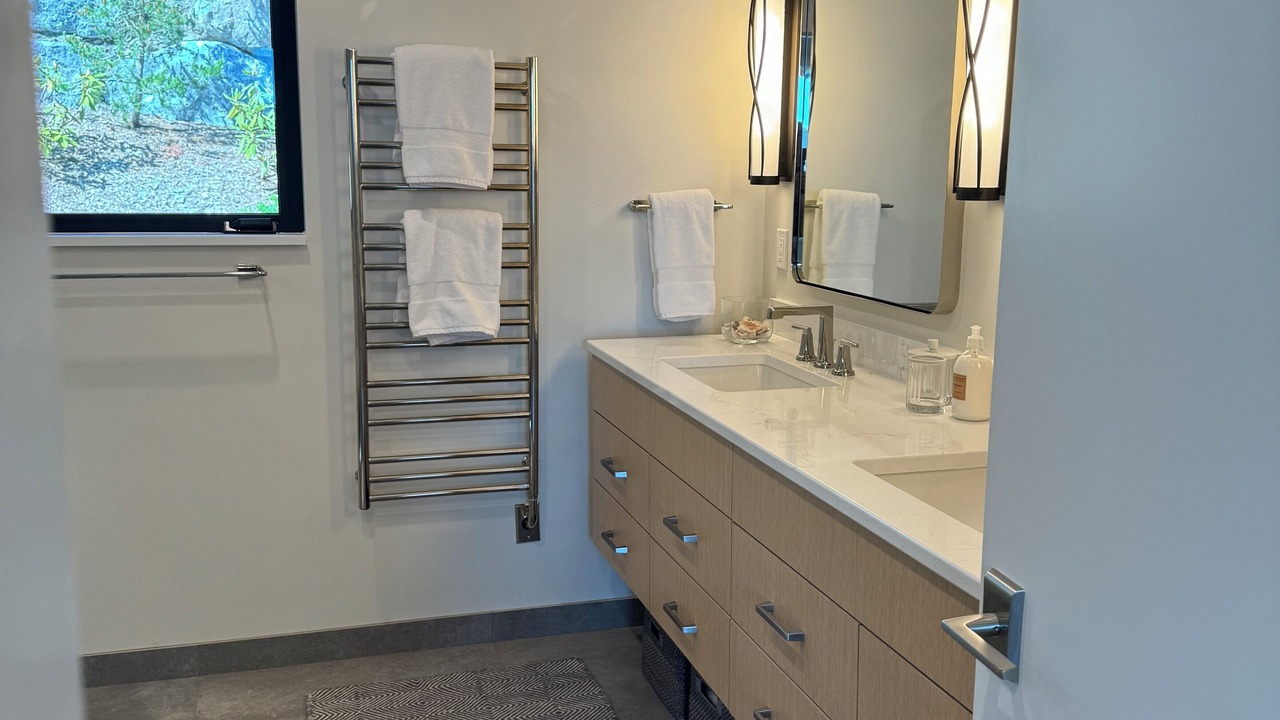 Photo of Bathroom in West Sound