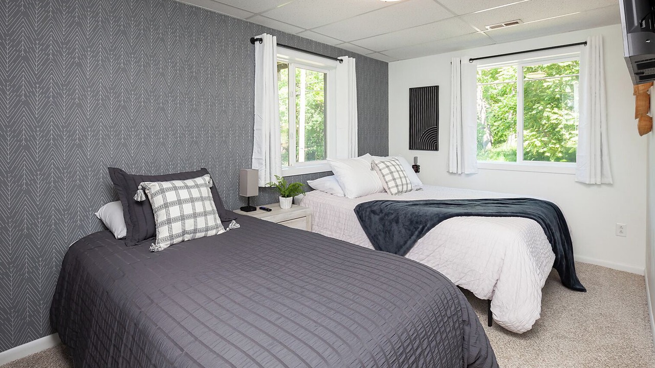 Photo of Bedroom in Des Moines