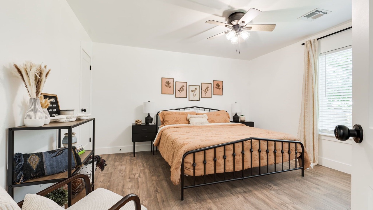 Photo of Bedroom in Edmond