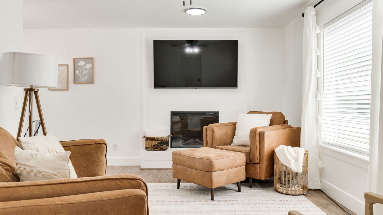 Photo of Livingroom in Edmond
