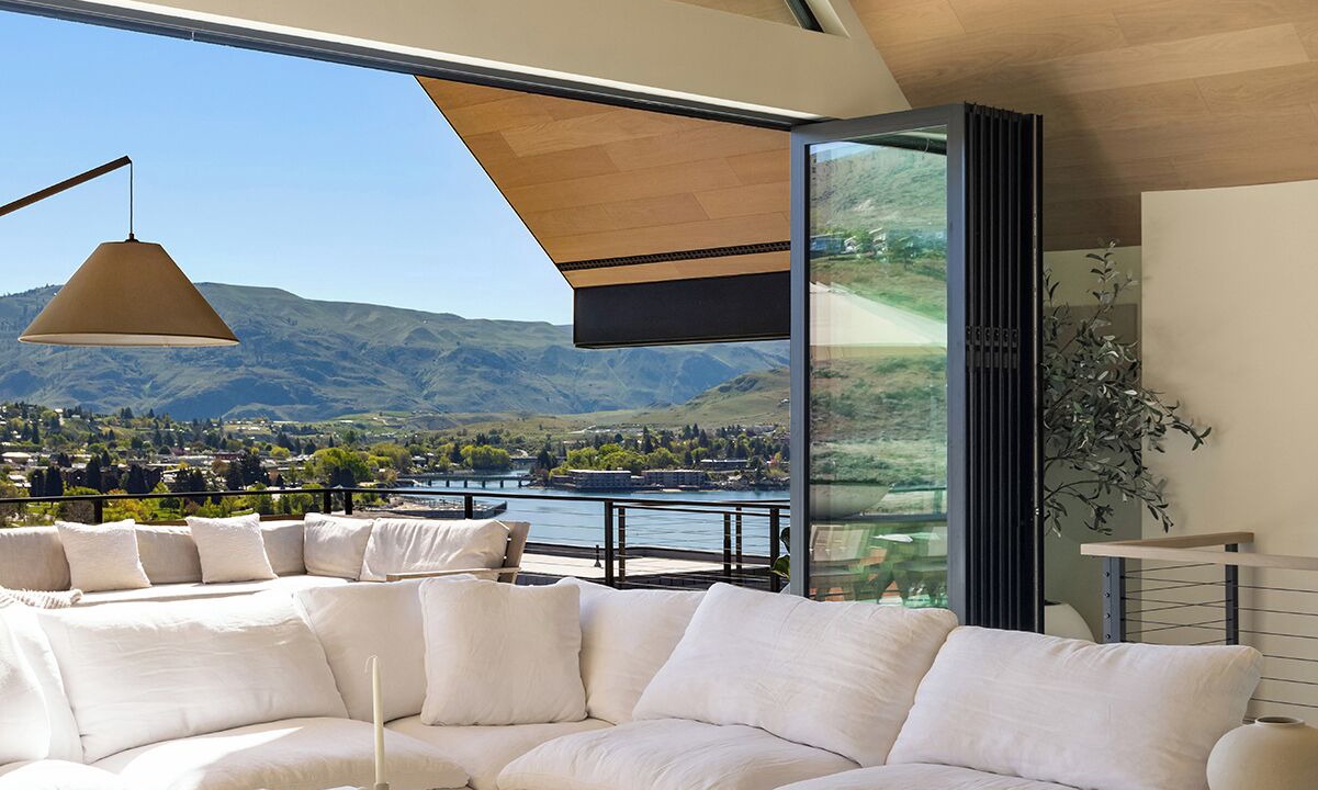 Photo of Livingroom in Chelan