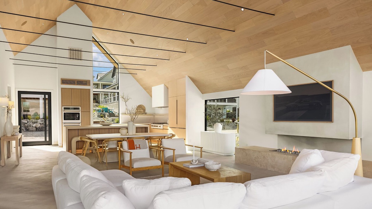 Photo of Livingroom in Chelan