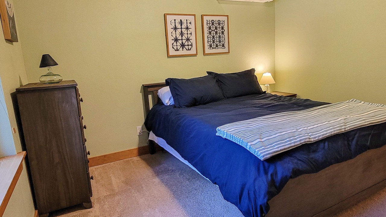 Photo of Bedroom in Winthrop