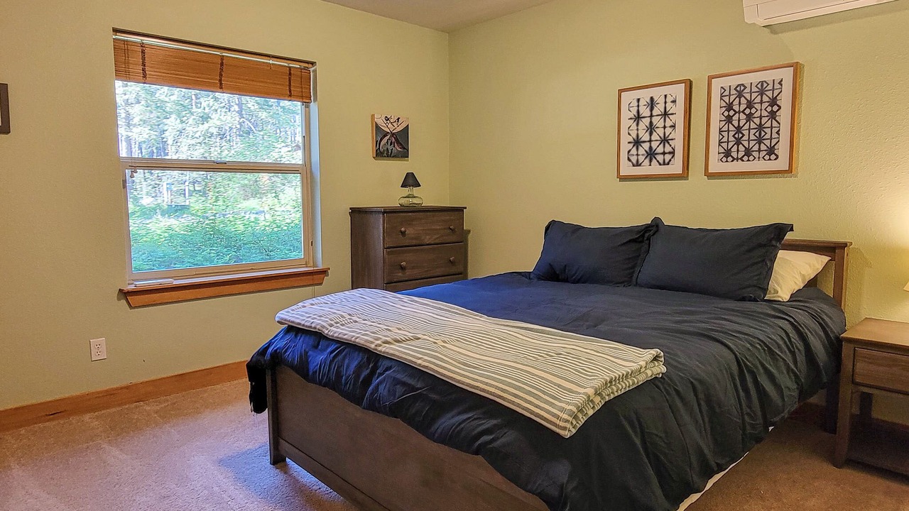 Photo of Bedroom in Winthrop
