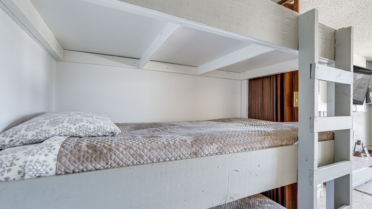 Photo of Bedroom in Mead