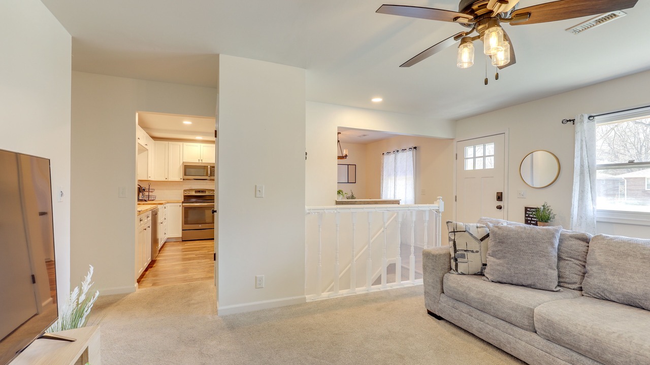 Photo of Livingroom in Lincoln