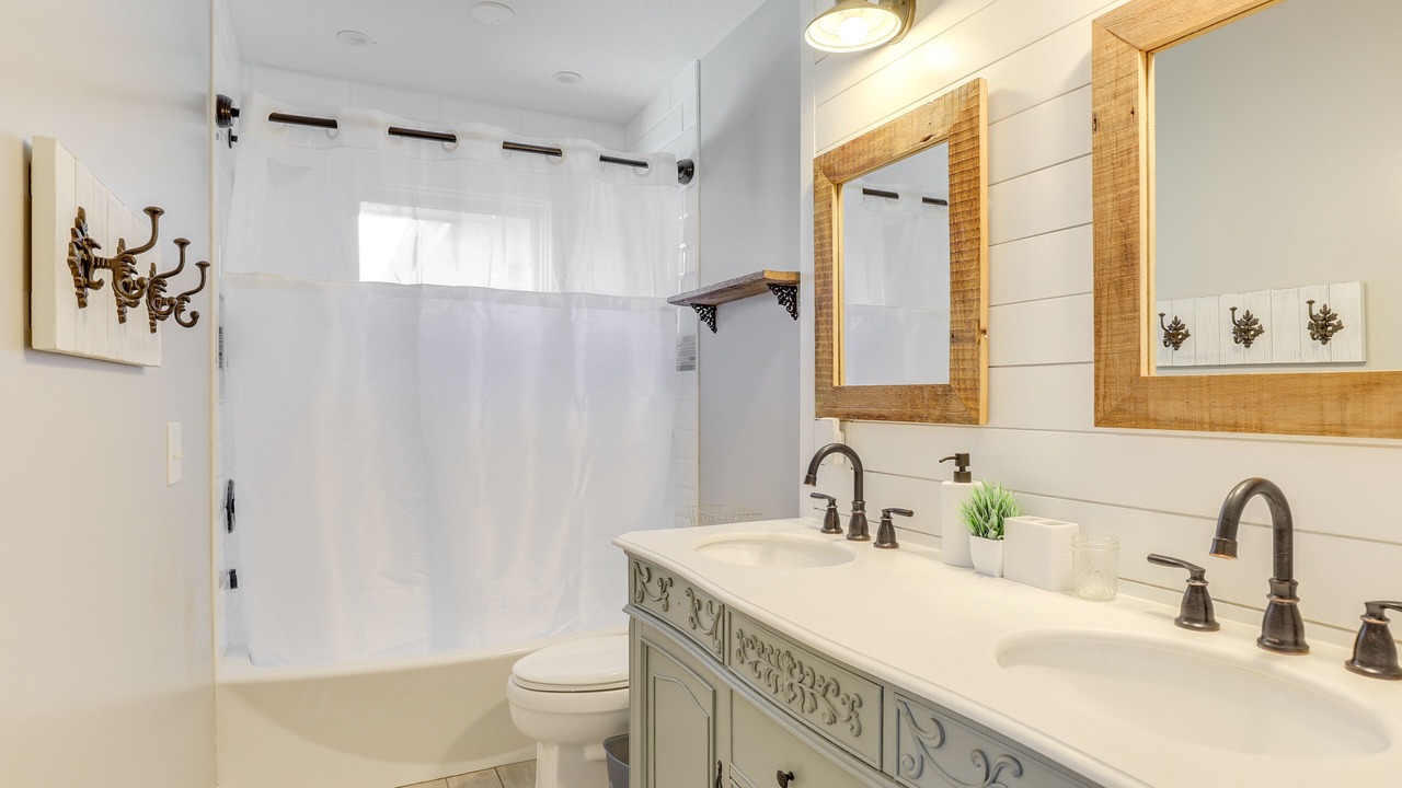 Photo of Bathroom in Lincoln