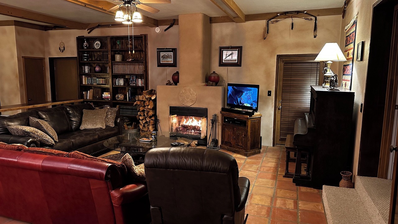 Photo of Livingroom in Ruidoso