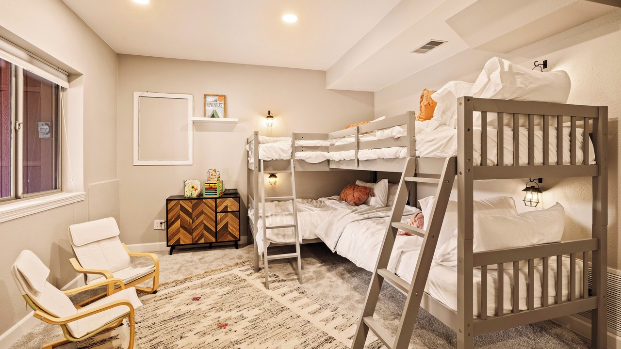 Photo of Bedroom in Bailey