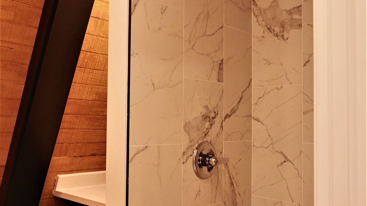 Photo of Bathroom in Larkspur