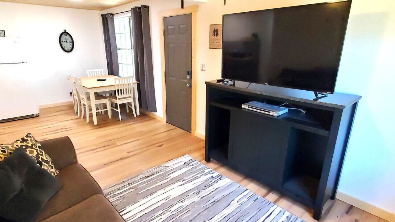 Photo of Livingroom in Sulphur