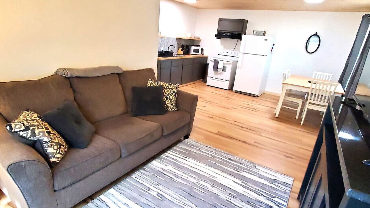 Photo of Livingroom in Sulphur