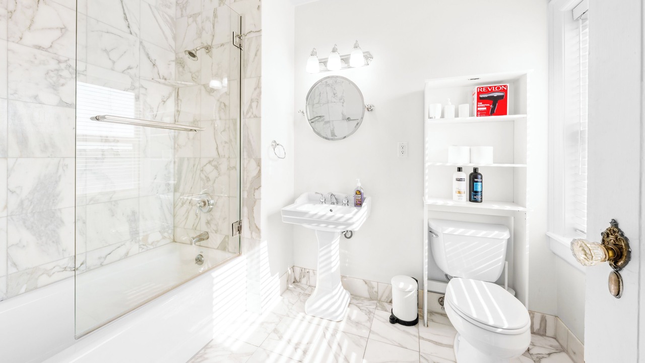 Photo of Bathroom in North Hyde Park