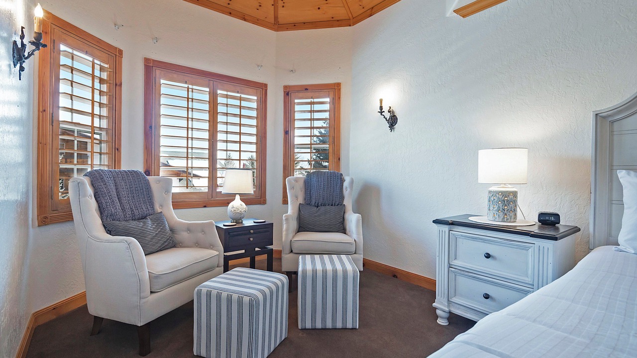 Photo of Bedroom in Midway
