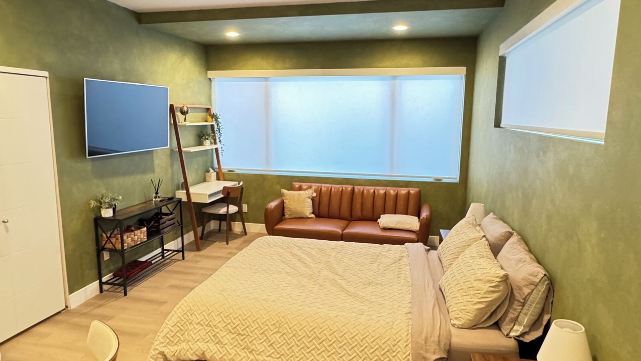 Photo of Bedroom in North Delridge