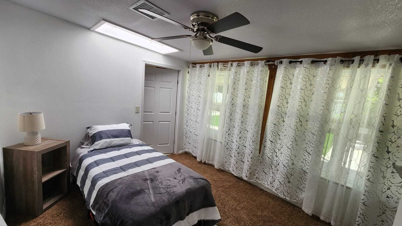 Photo of Bedroom in Northeast El Paso