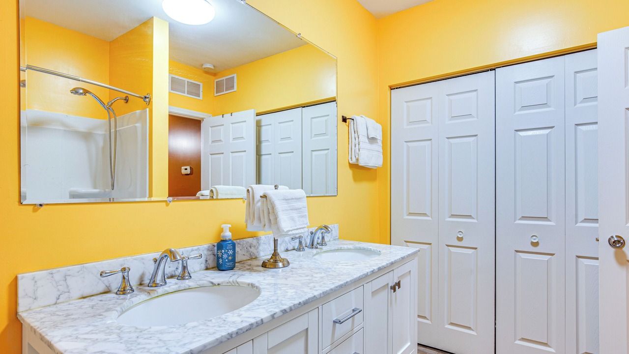 Photo of Bathroom in Grantville