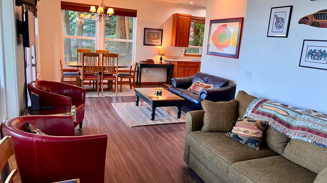 Photo of Bedroom in Eatonville