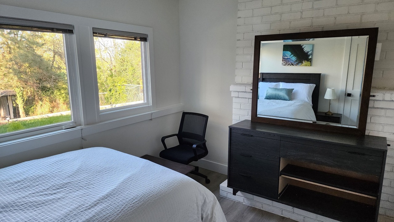 Photo of Bedroom in Highline