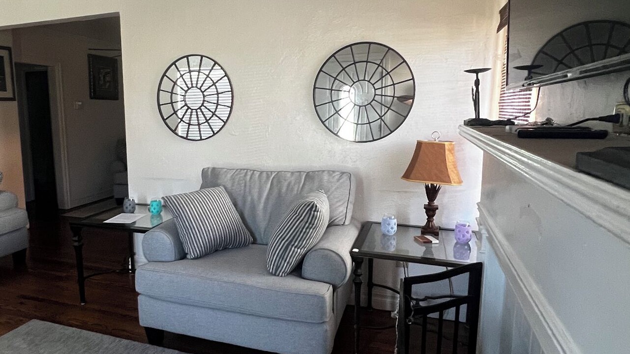 Photo of Livingroom in Central Oklahoma City