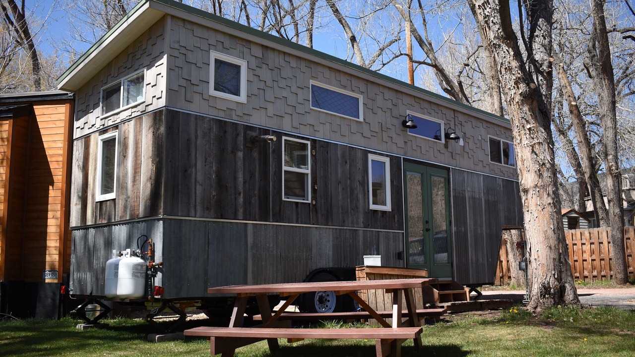Photo of Outdoor in Lyons