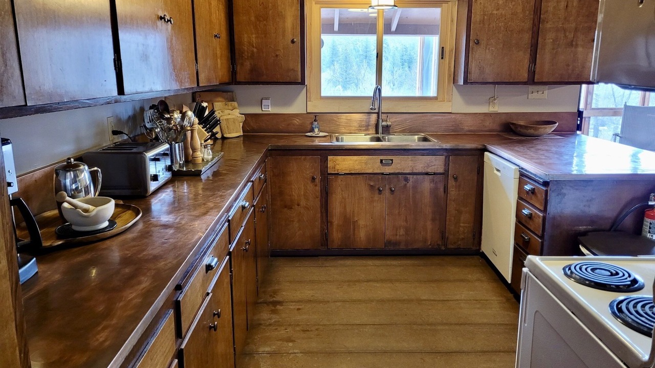 Photo of Kitchen in Winthrop