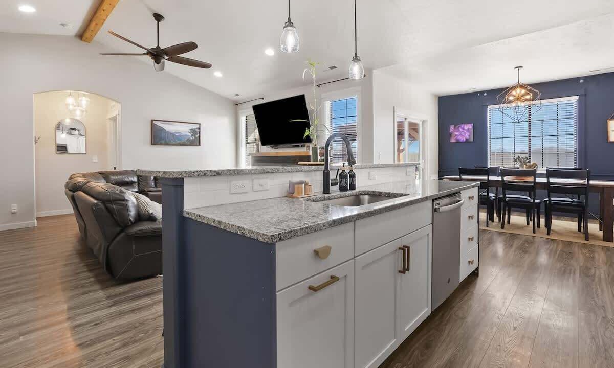 Photo of Bedroom in Caldwell