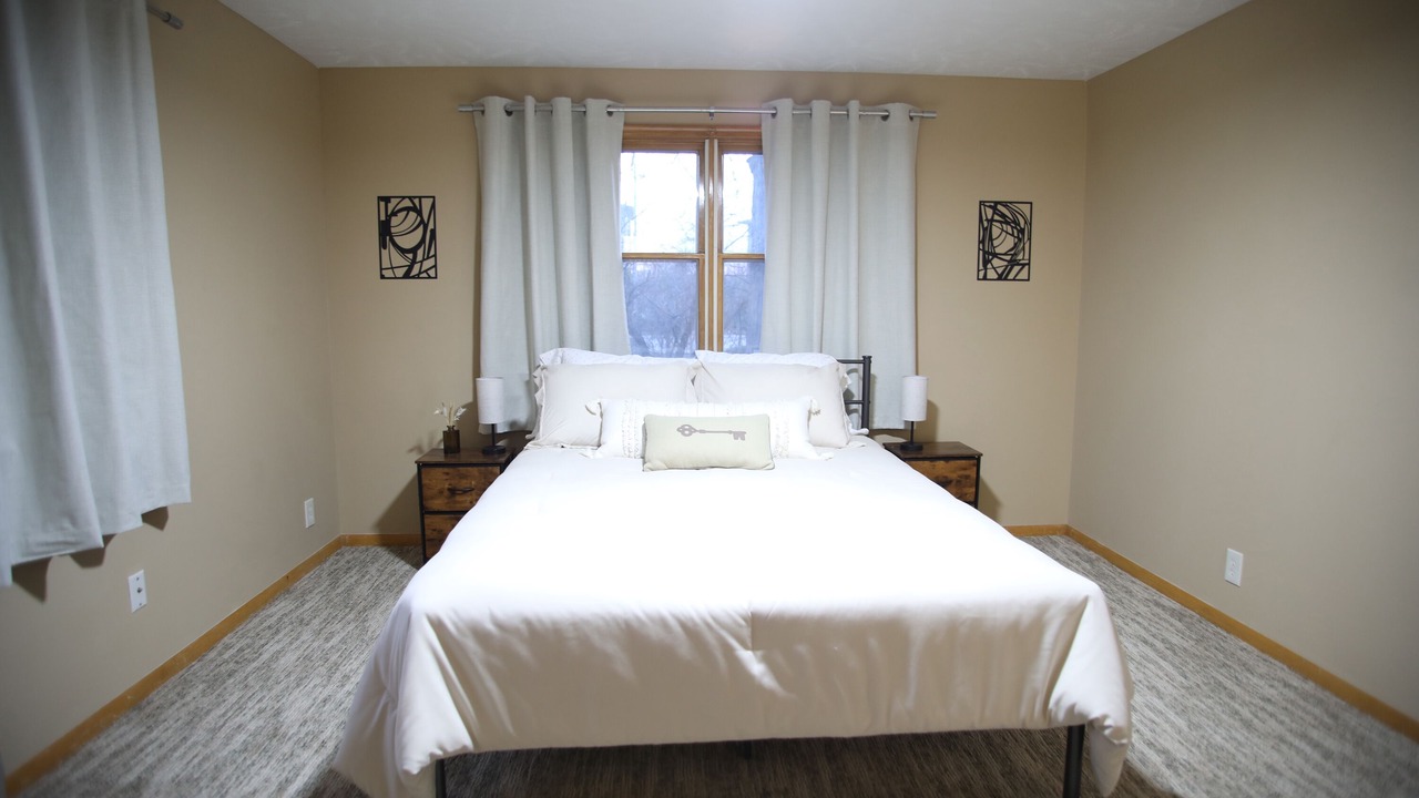 Photo of Bedroom in Millard