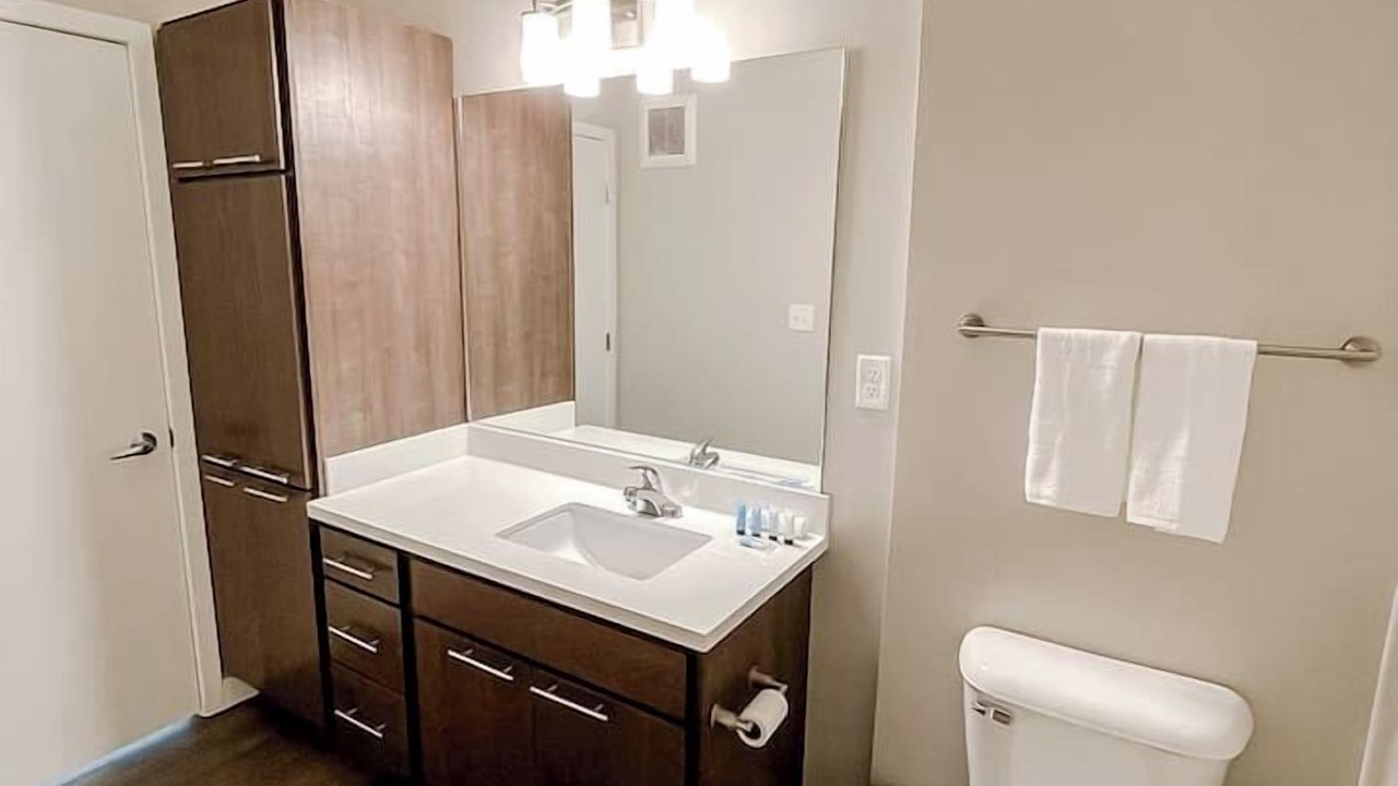 Photo of Bathroom in Downtown Des Moines