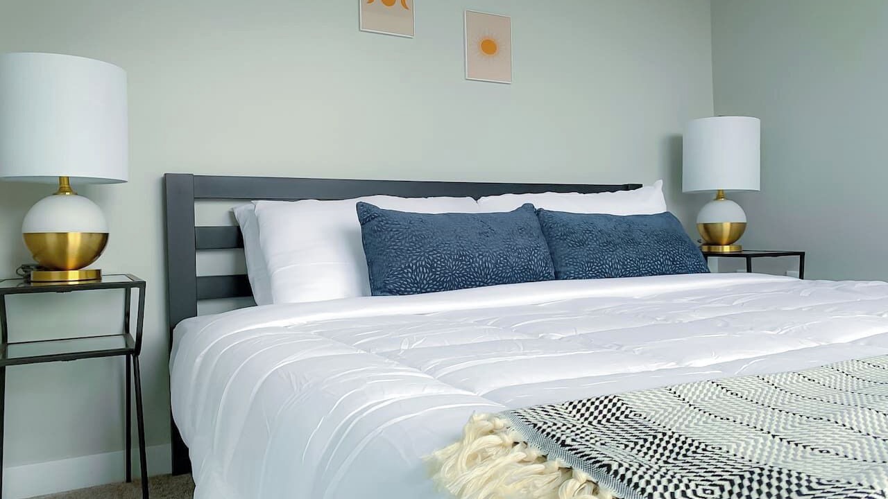 Photo of Bedroom in Downtown Des Moines
