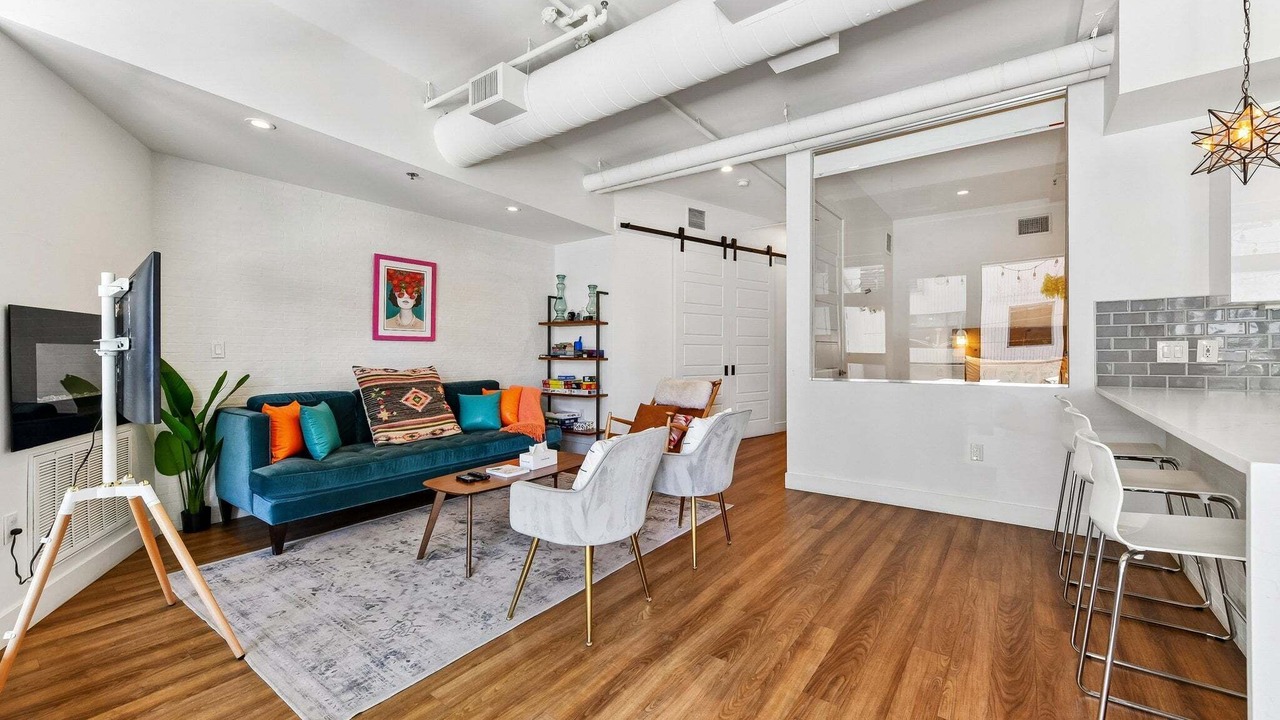 Photo of Livingroom in River North Art District