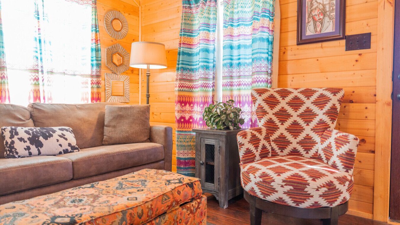 Photo of Livingroom in Terlingua