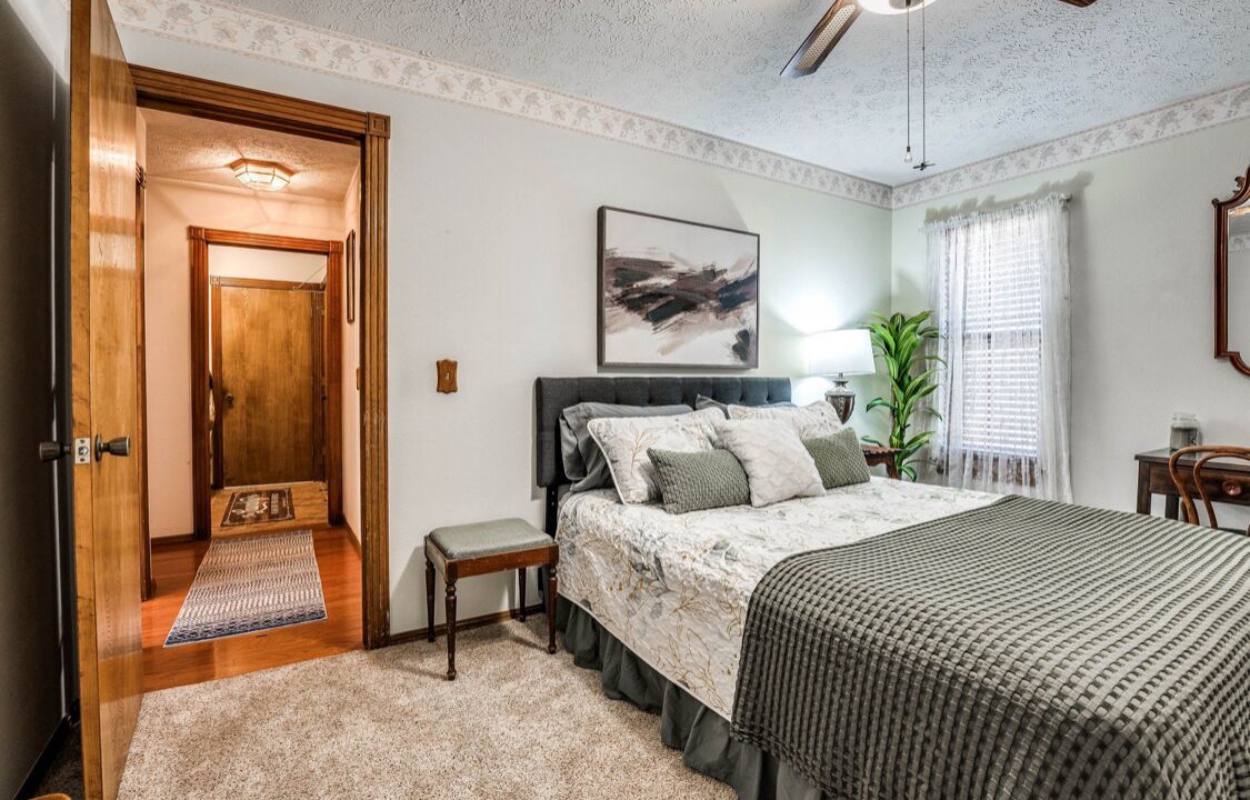 Photo of Bedroom in Yukon