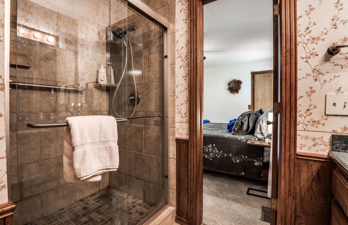 Photo of Bathroom in Yukon